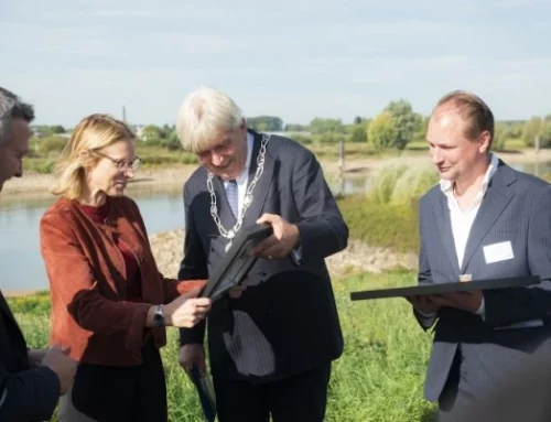 Minister bezoekt Zutphen voor gesprek over woningbouw, bereikbaarheid en waterveiligheid